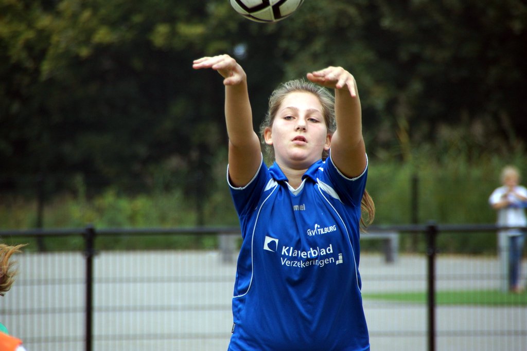 Korfbal C2  20 september-004.JPG